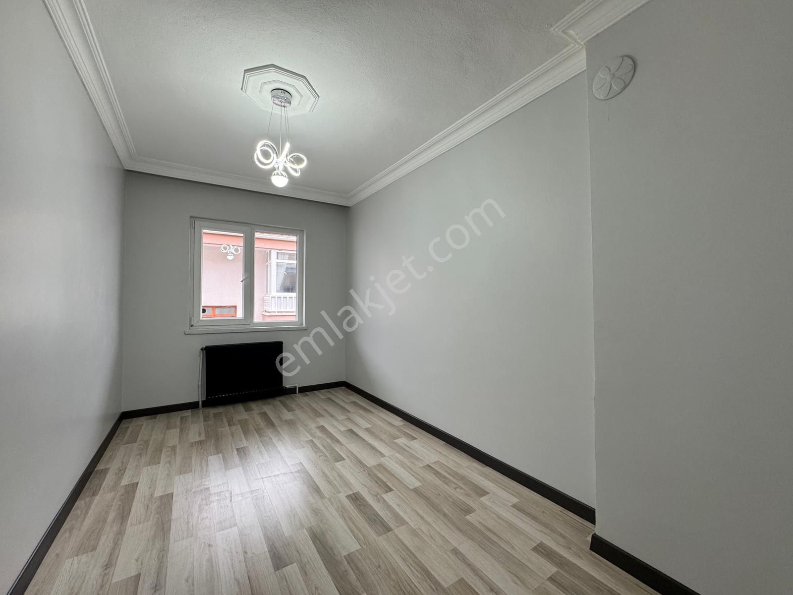 Ufuk Kılıç Emlak'tan Saray Merkezde 3+1 Ful Yapılı Daire - Görsel 24