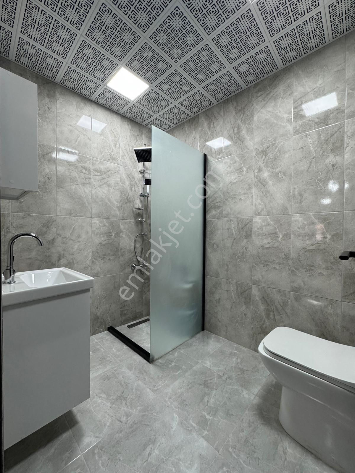 Ufuk Kılıç Emlak'tan Saray Merkezde 3+1 Ful Yapılı Daire - Görsel 27