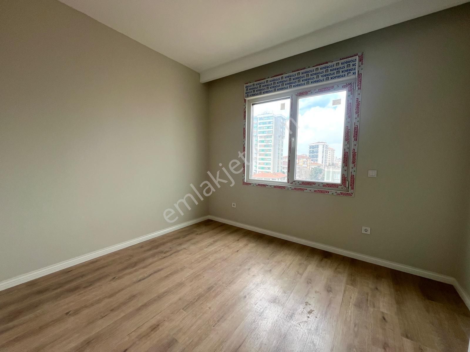 Bostancı'da Ferah Deniz Manzaralı, 100m² Net, 3+1 Satılık Daire - Görsel 25
