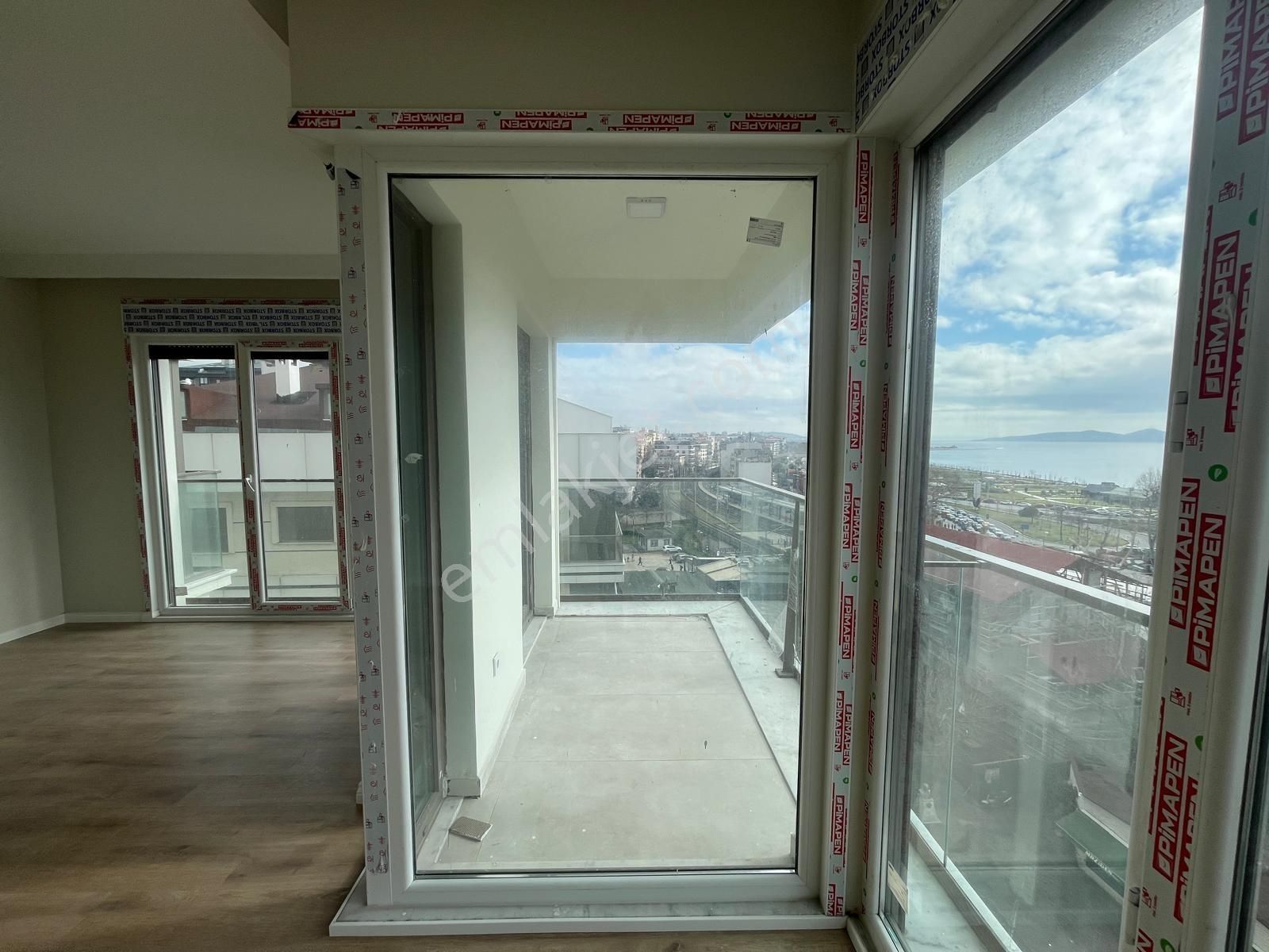 Bostancı'da Ferah Deniz Manzaralı, 100m² Net, 3+1 Satılık Daire - Görsel 18