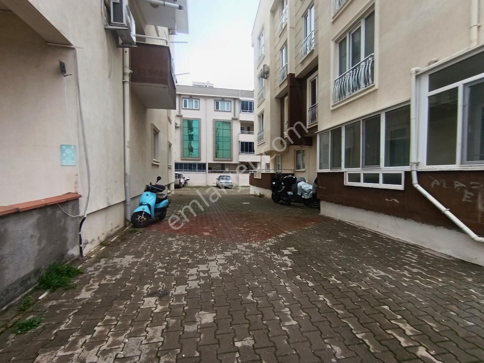 Ayrı Mutfak, Kiralık 1+1 , Site İçi, Yeni Köprü Yakın - Görsel 9