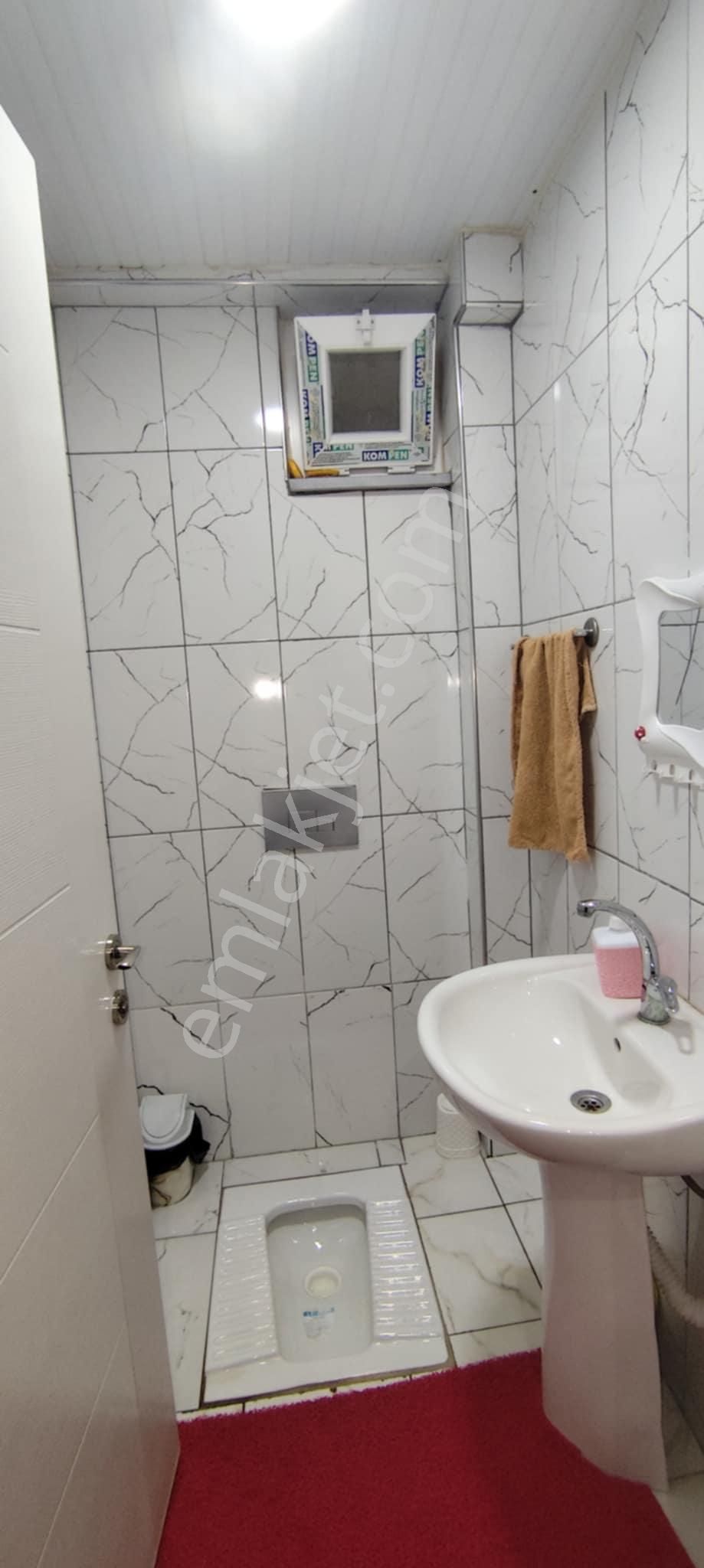 İlbadı Mahallesinde Ara Kat Çift Balkonlu Doğalgazlı 2+1/100 M2 8 Yıllık Daire 2.950.000 Tl - Görsel 12