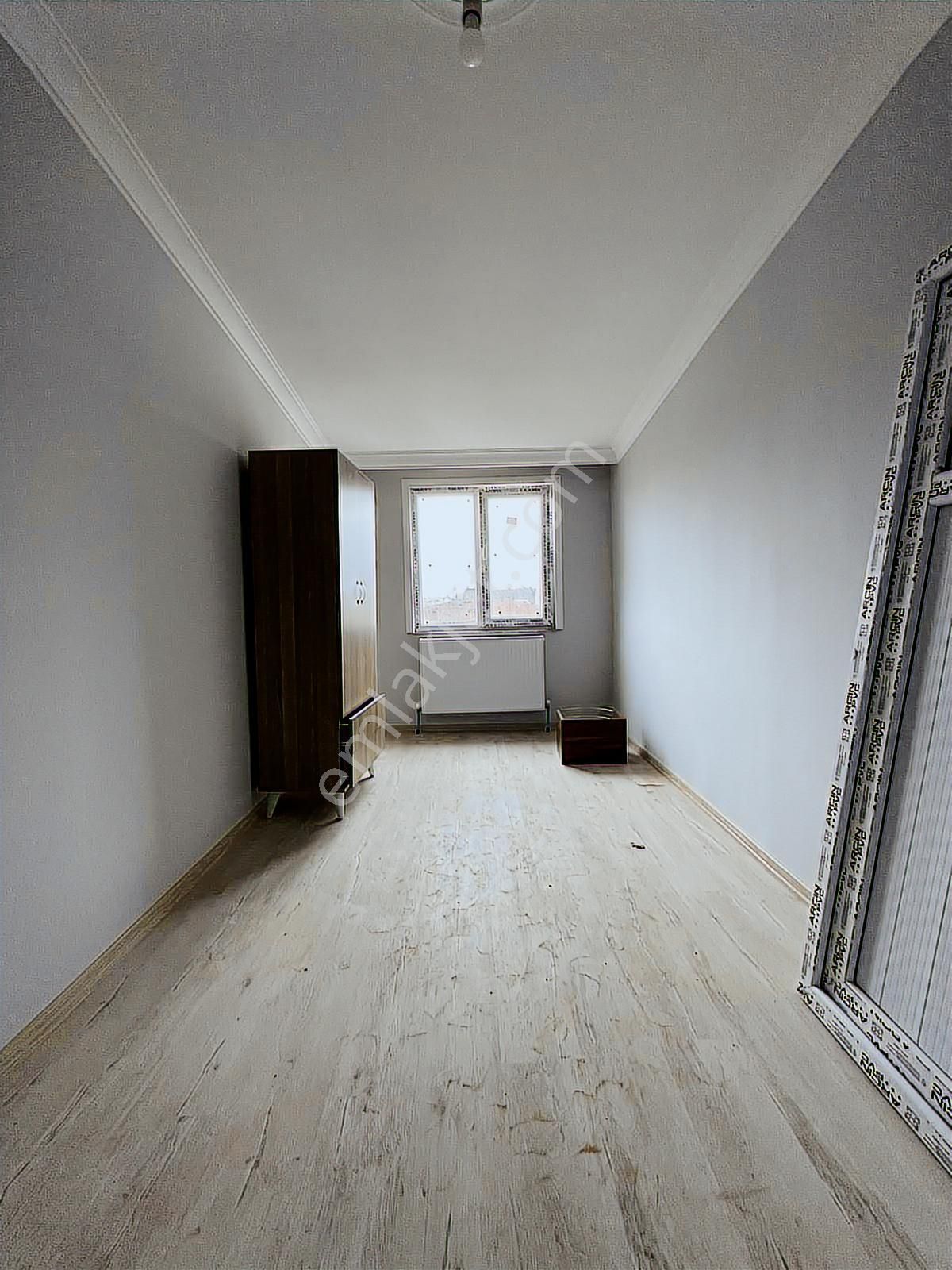 Sancaktepe Abdurrahmangazi'de 4+2 2 Ayrı 2+1 Daire Tek Tapu ! - Görsel 13