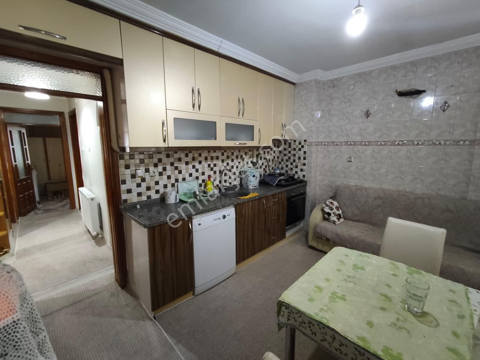 Kurtuluş Camii Yakını Cadde Üzeri 2+1 Satılık Daire - Görsel 4
