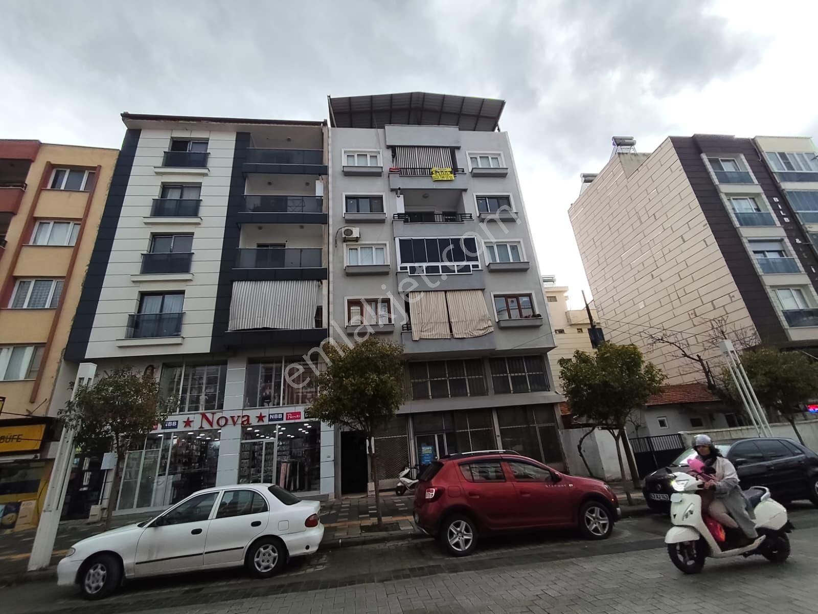Kurtuluş Camii Yakını Cadde Üzeri 2+1 Satılık Daire - Görsel 14