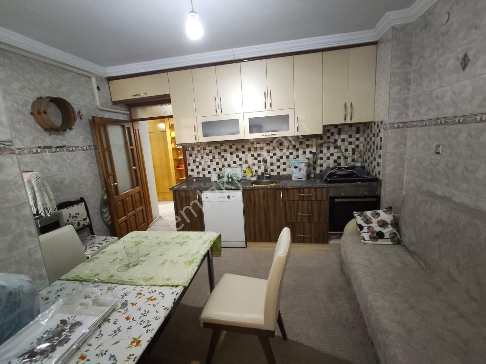 Kurtuluş Camii Yakını Cadde Üzeri 2+1 Satılık Daire - Görsel 5