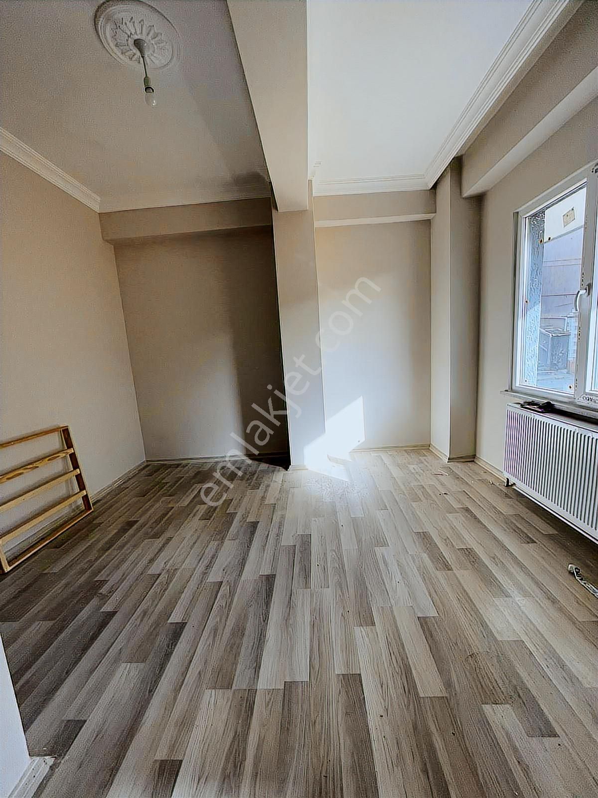 Sultanbeyli Spor Yolu Caddesi Üzerinde Bahçeli Sıfır Ara Dubleks - Görsel 12