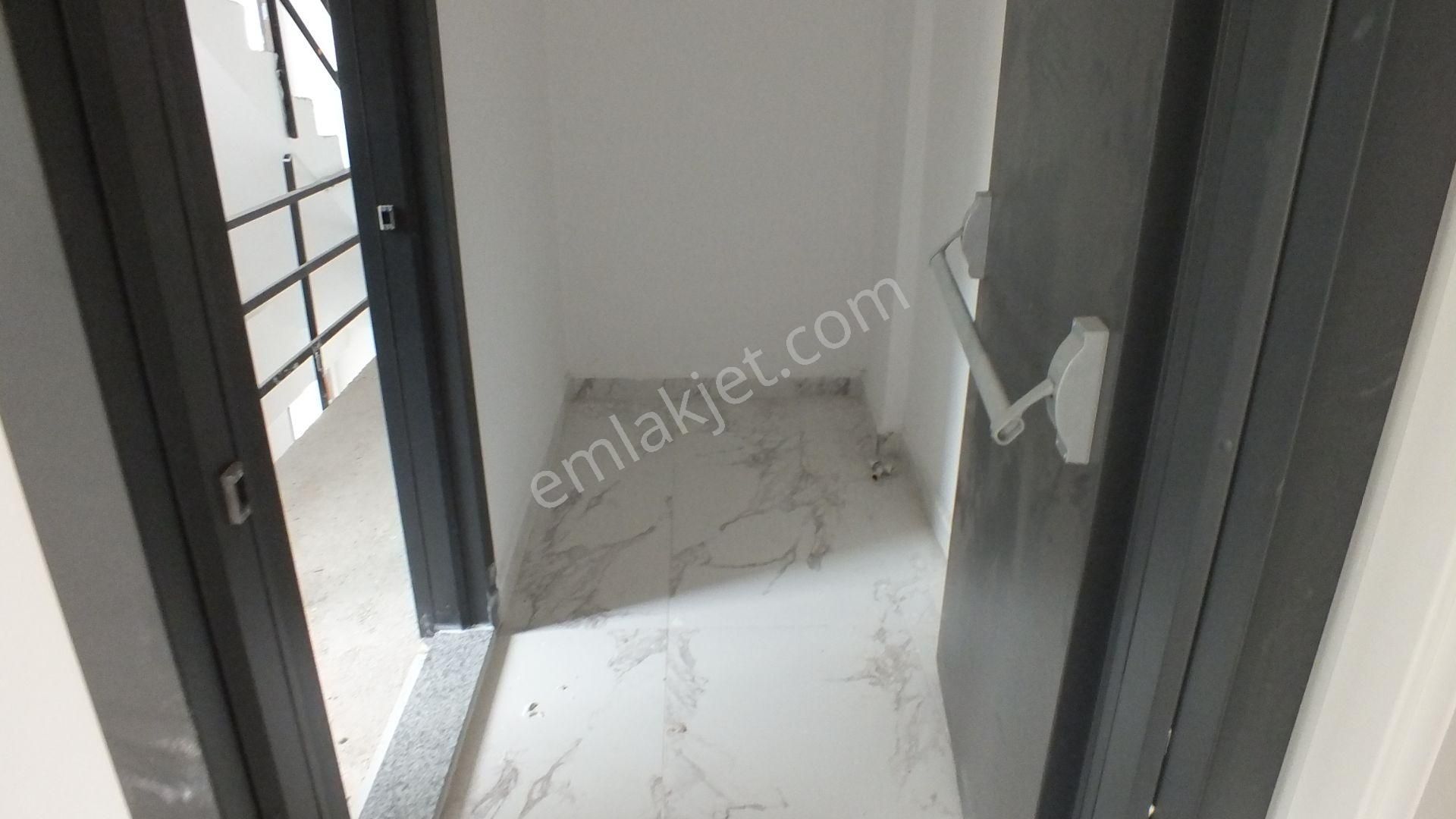 Yalıncak Bilkent Sit. Satılık 172m2 3. Kat 3+1 Sıfır Lüks Daire - Görsel 28