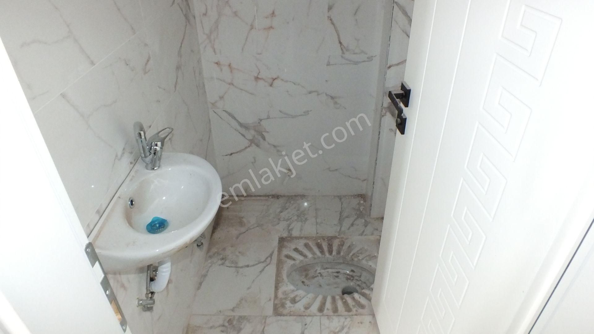 Yalıncak Bilkent Sit. Satılık 172m2 3. Kat 3+1 Sıfır Lüks Daire - Görsel 4