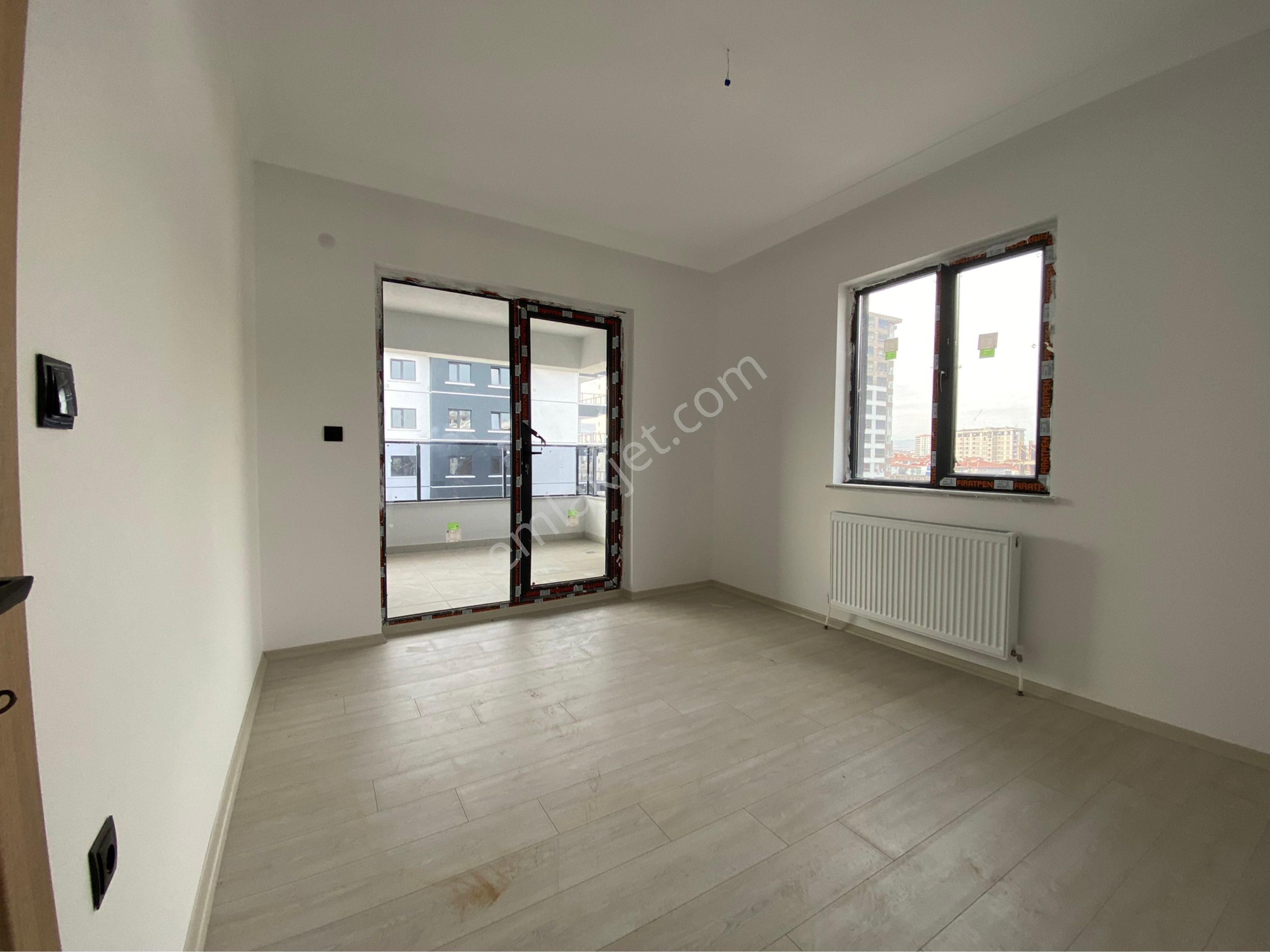 Sahibinden Turankent Sitesinde Ara Kat Kiralık 2+1 Daire - Görsel 15