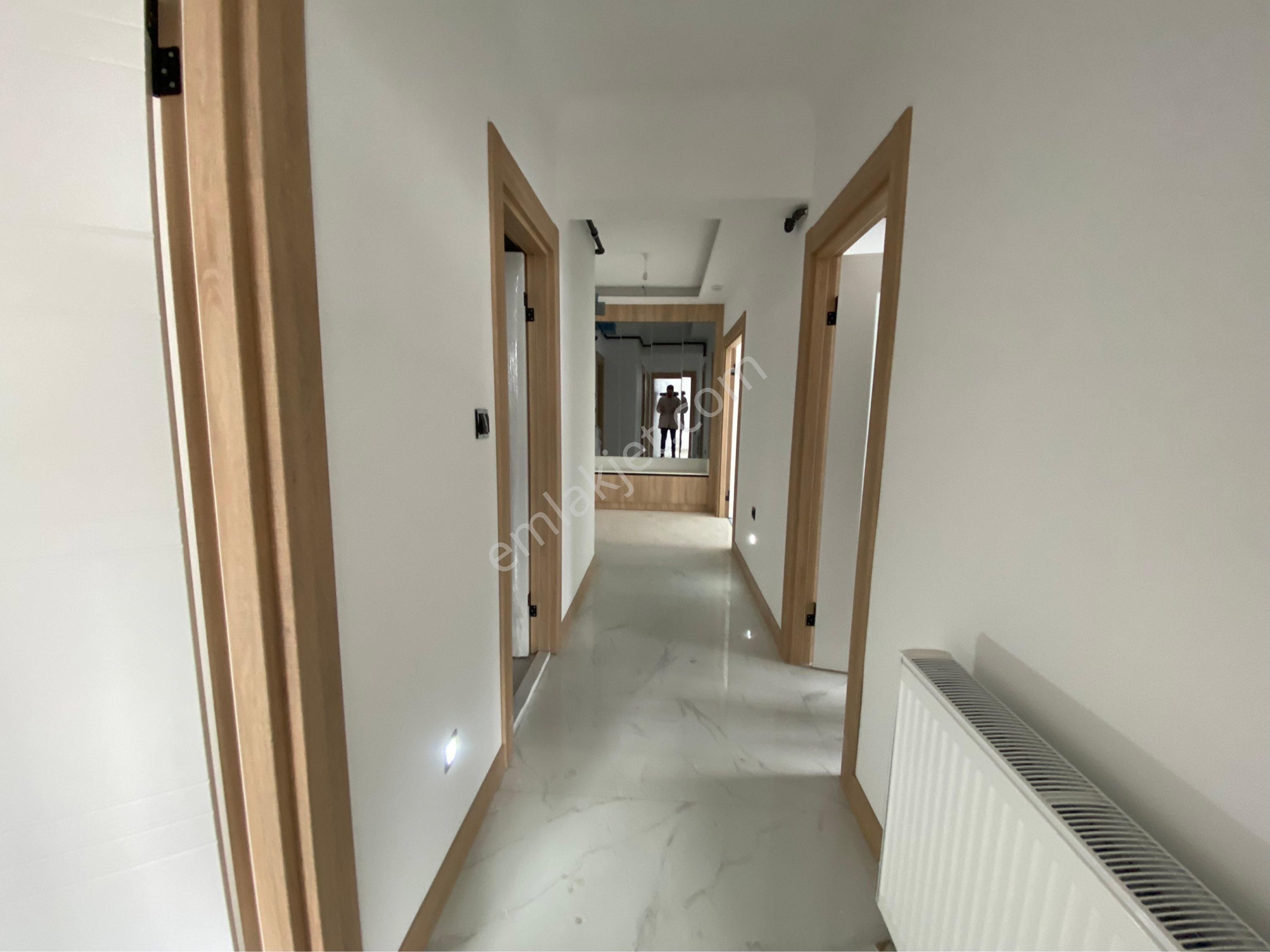 Sahibinden Turankent Sitesinde Ara Kat Kiralık 2+1 Daire - Görsel 12