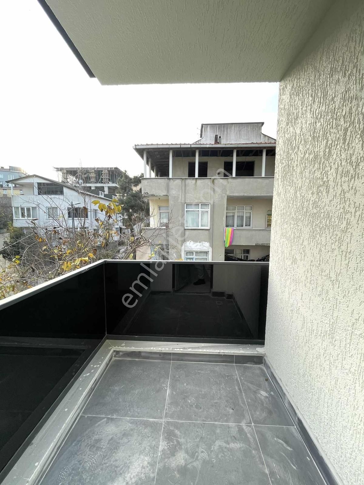 Sancaktepe Yunus Emre Mah. Ana Cadde Üzeri Sıfır Satılık Arakat - Görsel 10