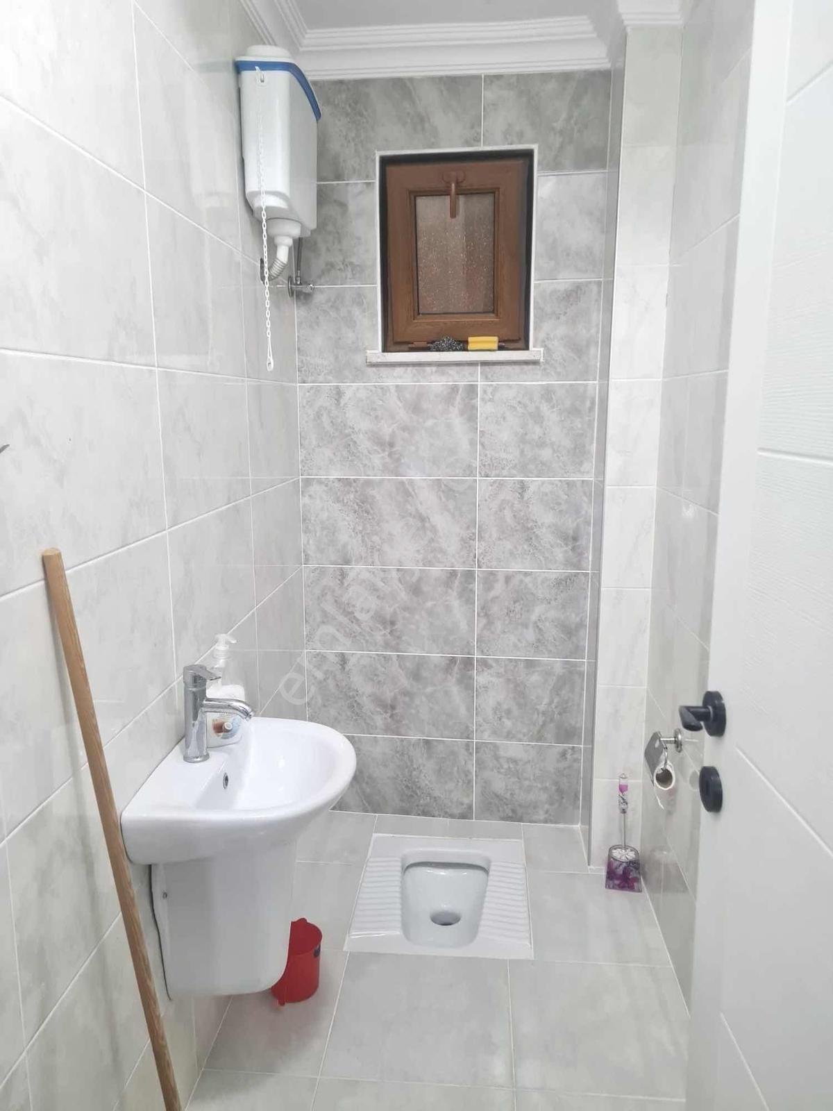 Sancaktepe Sosyal Tesislerde 3+1 Satılık İskanlı Arakat - Görsel 2