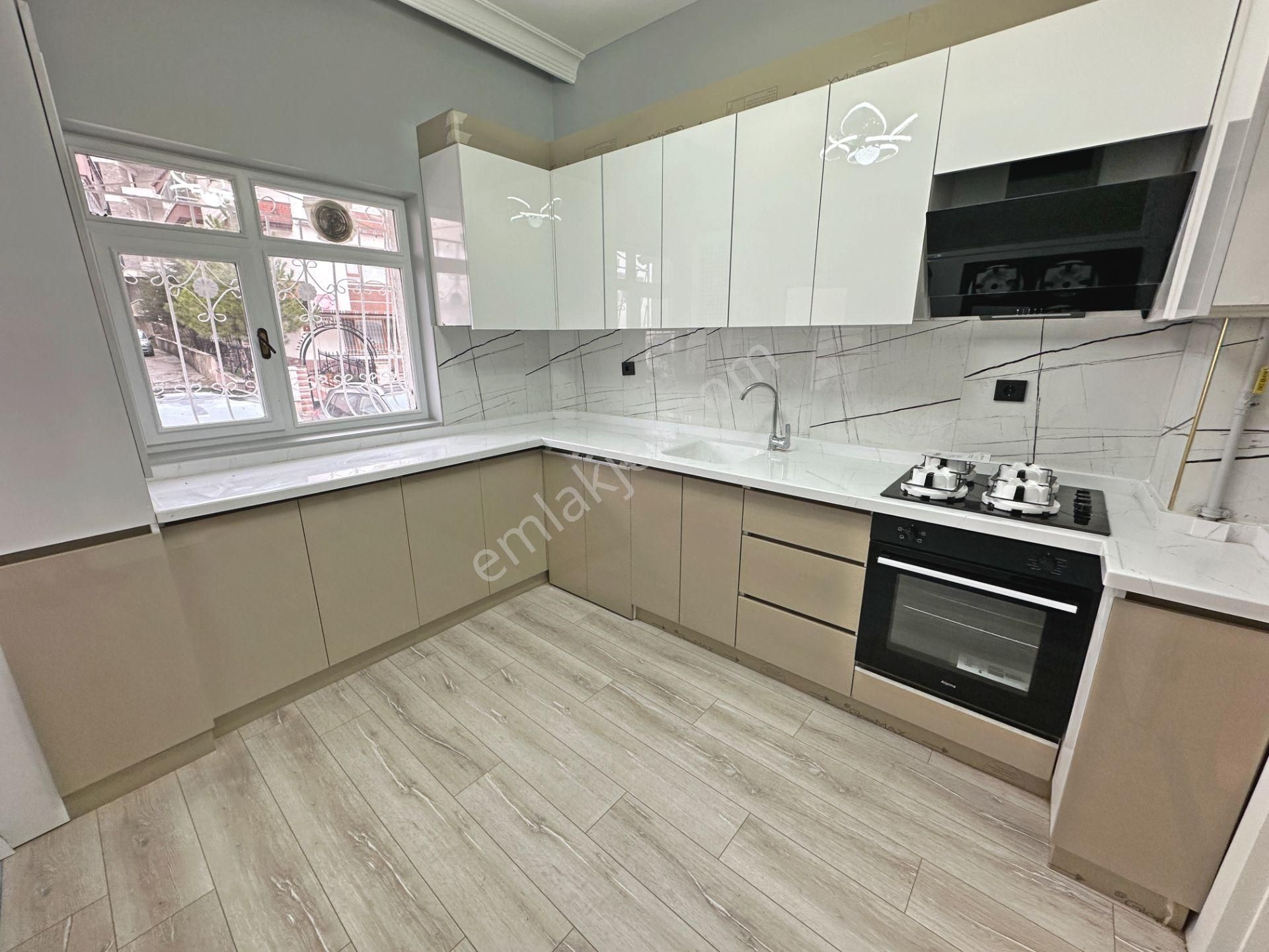 Kartaltepe Mahallesinde Ön Cephede Balkonlu Yapılı 3+1 Satılık Daire - Görsel 2