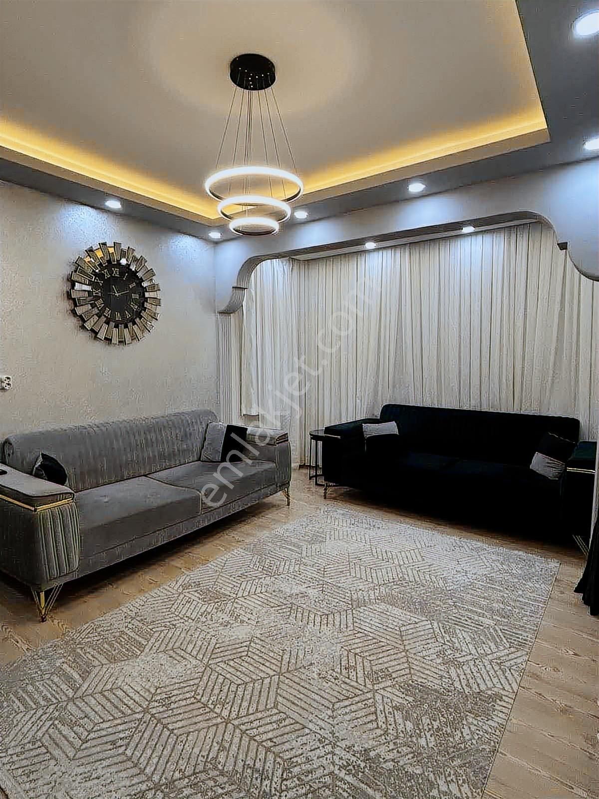 Sancaktepe Yunus Emre'de 2+1 Komple Yenilenmiş Balkonlu - Görsel 12