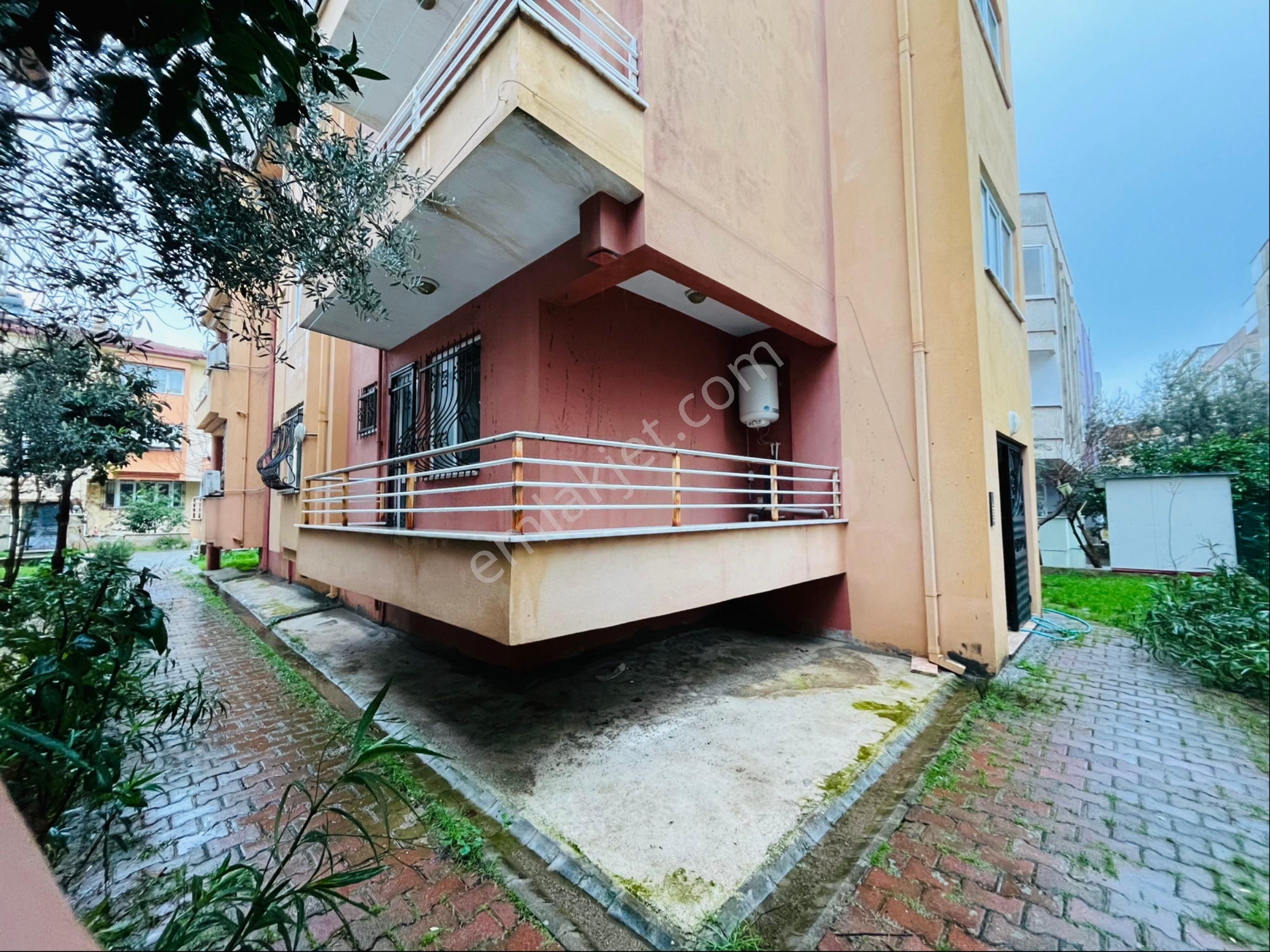 Altınoluk Yolun Altında Yatırımlık Getirisi Yüksek Denize Yakın Yüksek Giriş 2+1 Daire - Görsel 3