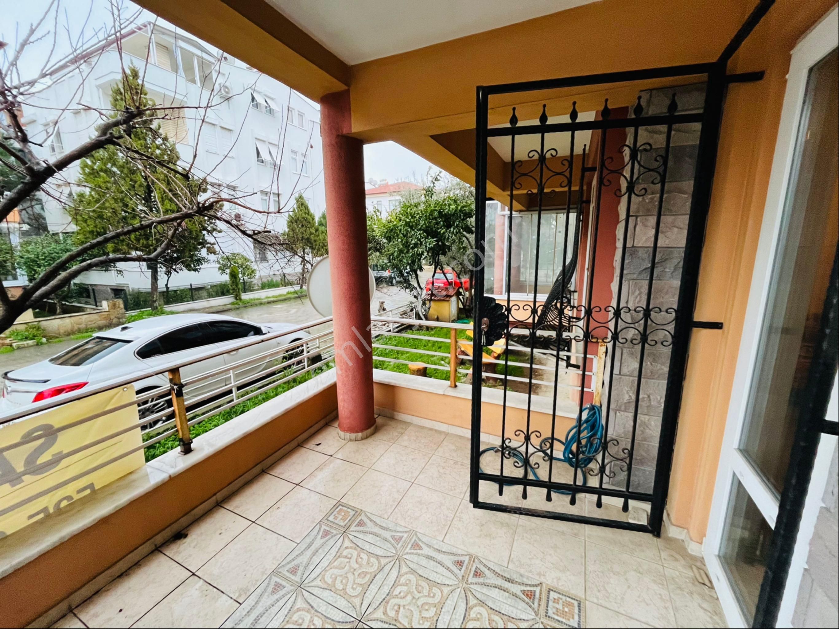 Altınoluk Yolun Altında Yatırımlık Getirisi Yüksek Denize Yakın Yüksek Giriş 2+1 Daire - Görsel 13