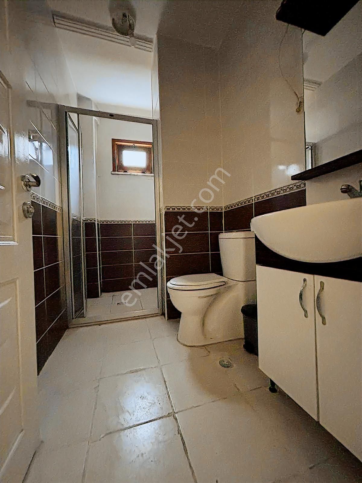Sancaktepe Yenidoğan Atatürk Caddesine Köşe 2+1 Kiralık Arakat - Görsel 28