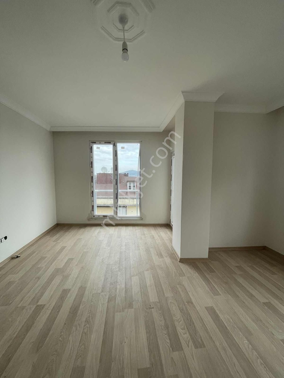 Sancaktepe Yunus Emre Tesislere Yakın 2+1 Açık Cephe Arakat