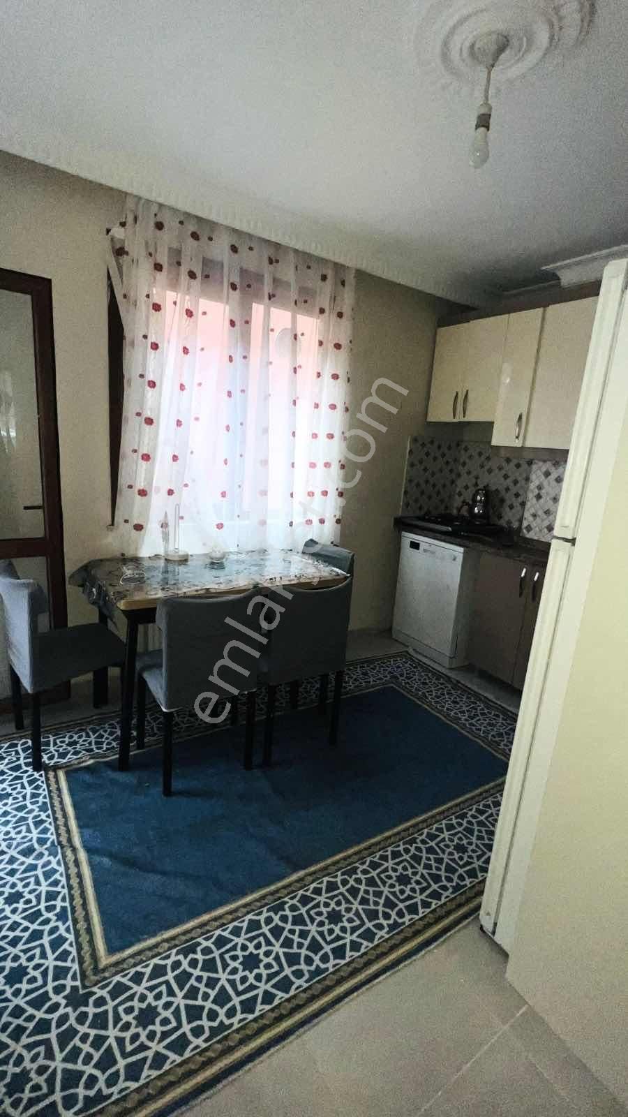 Sancaktepe Mevlana Mah. Balkonlu 2+1 Ters Dubleks - Görsel 16