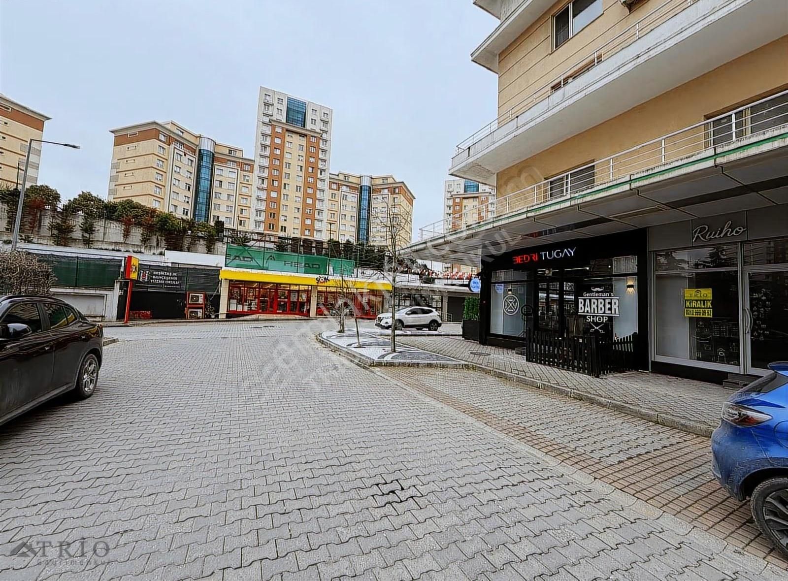 Bahçeşehir Hillpark Çarşı Vitrinli Giriş Kiralık Dükkan - Görsel 5