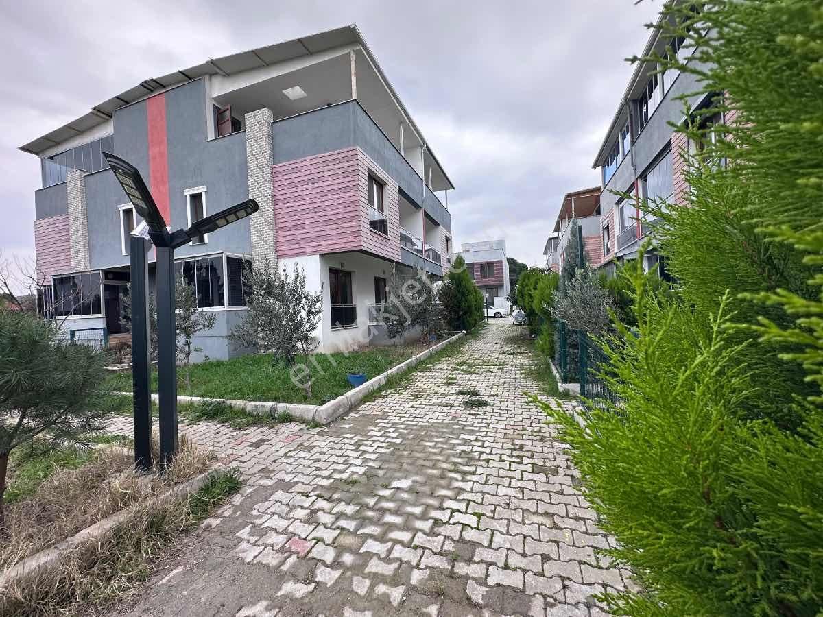 Re/max Target Ons'dan Yenişakran'da Satılık Tripleks Villa - Görsel 10