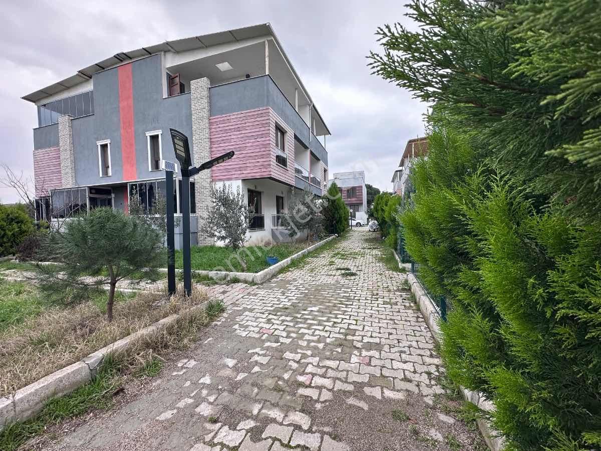 Re/max Target Ons'dan Yenişakran'da Satılık Tripleks Villa - Görsel 9