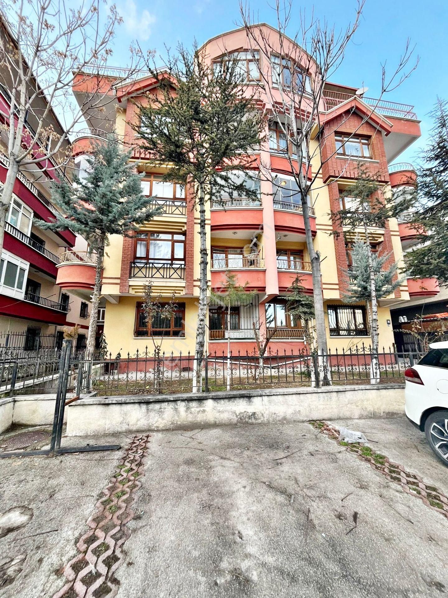 Etlik Şehir Hastanesine Yakın Oturuma Ve Yatırıma Uygun 3+1 Satılık Daire - Görsel 33