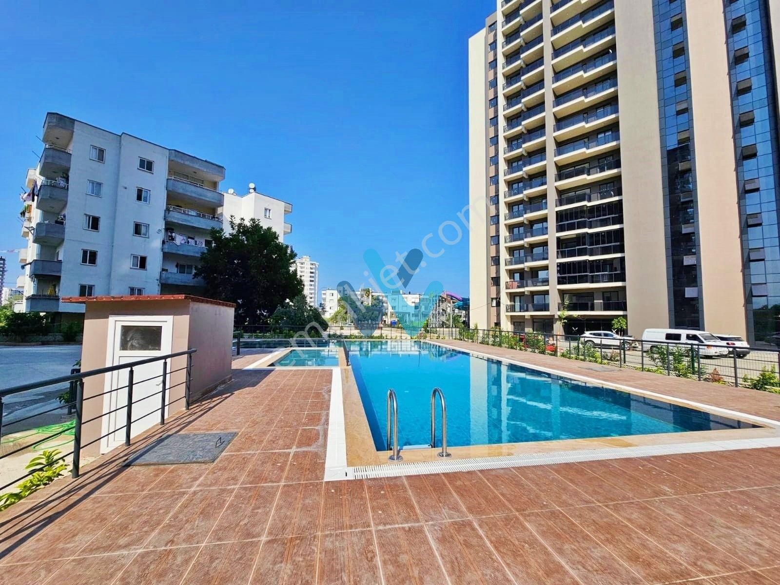 Win'den Çeşmeli'de Deniz Manzaralı Satılık (0) 1+1 Lüks Yazlık - Görsel 8