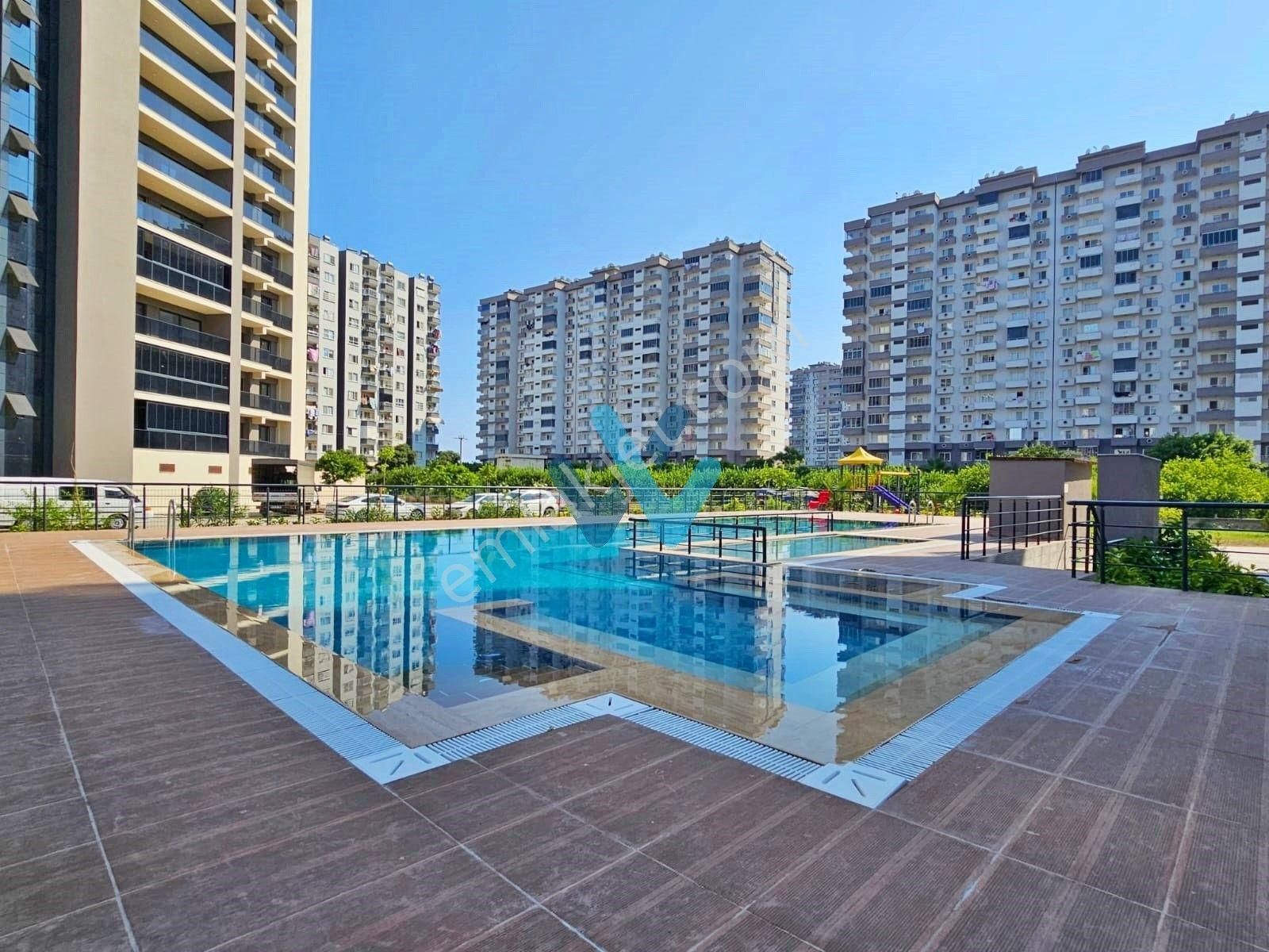 Win'den Çeşmeli'de Deniz Manzaralı Satılık (0) 1+1 Lüks Yazlık - Görsel 18