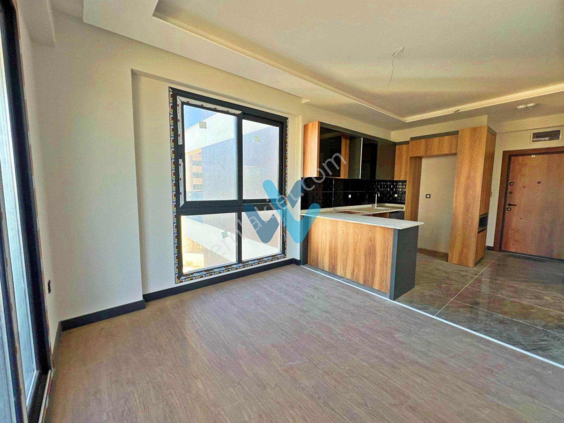 Win'den Çeşmeli'de Deniz Manzaralı Satılık (0) 1+1 Lüks Yazlık - Görsel 13