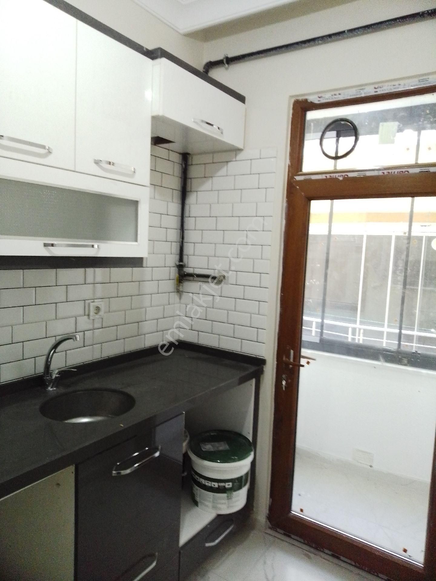 Arı Emlak'tan Kiralık 70 2+1 - Görsel 23