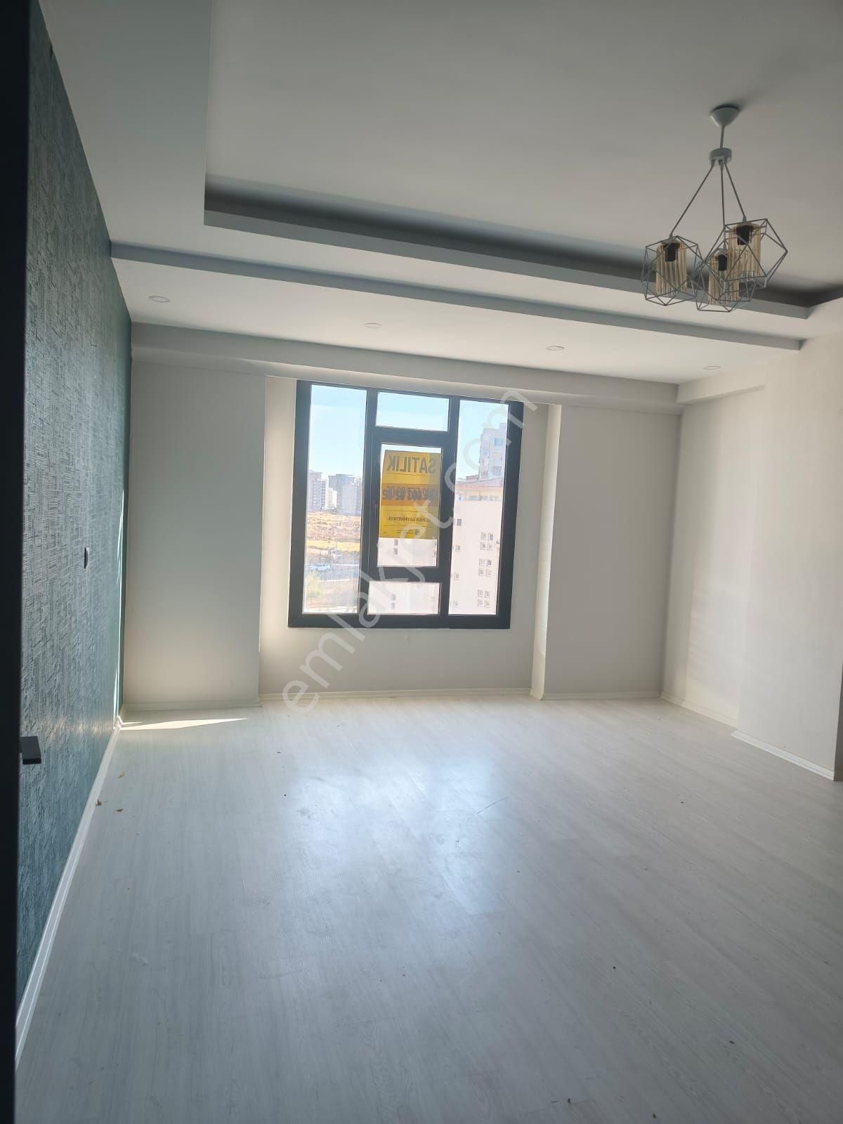 Yavuz Emlak Tan Satılık Daire Arakat Karaköprü Dogukent Mah 4 Oda - Görsel 2