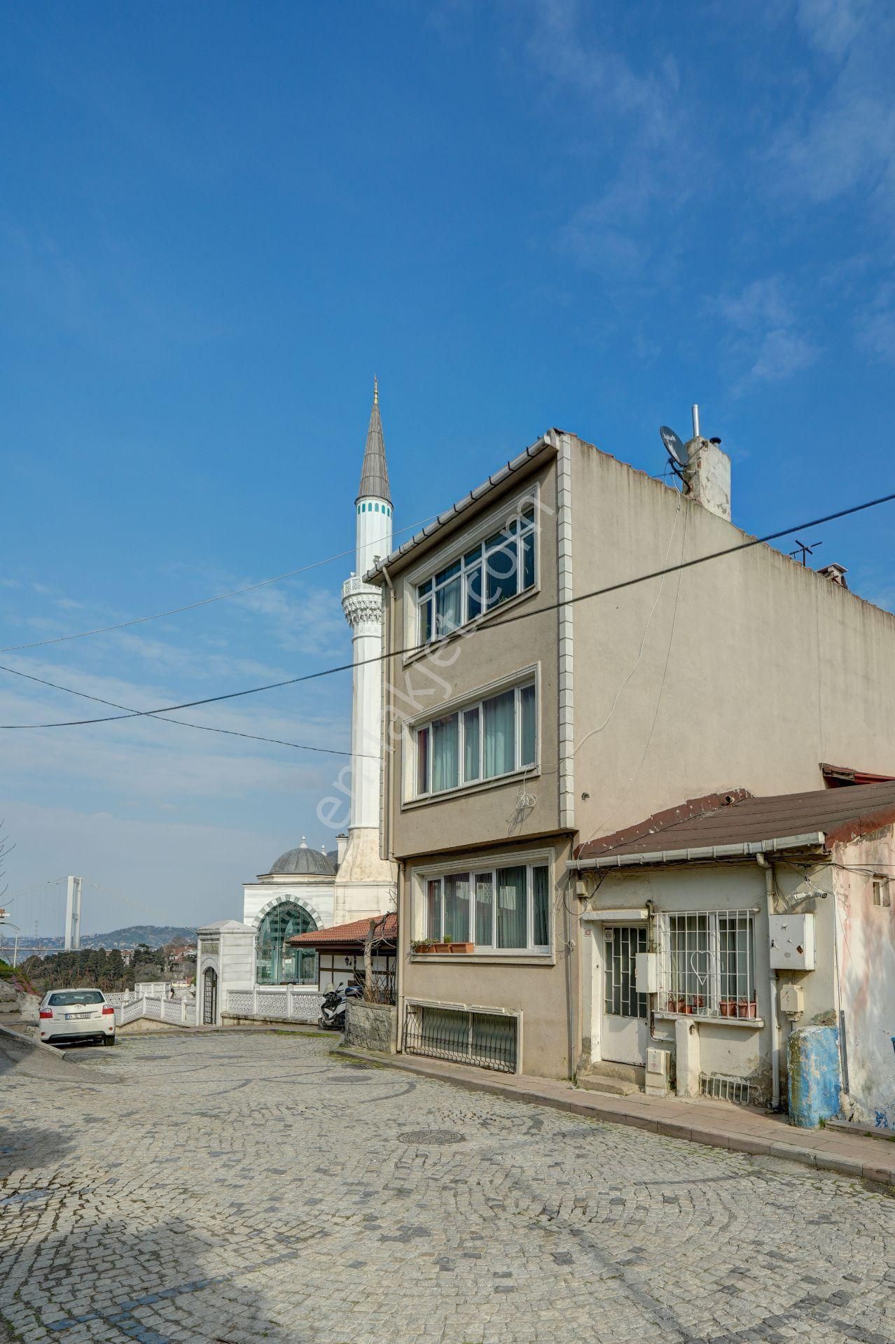 Üsküdar Kuzguncuk 'da Boğaz Ve Doğa Manzaralı Satılık 2+1 Daire - Görsel 30