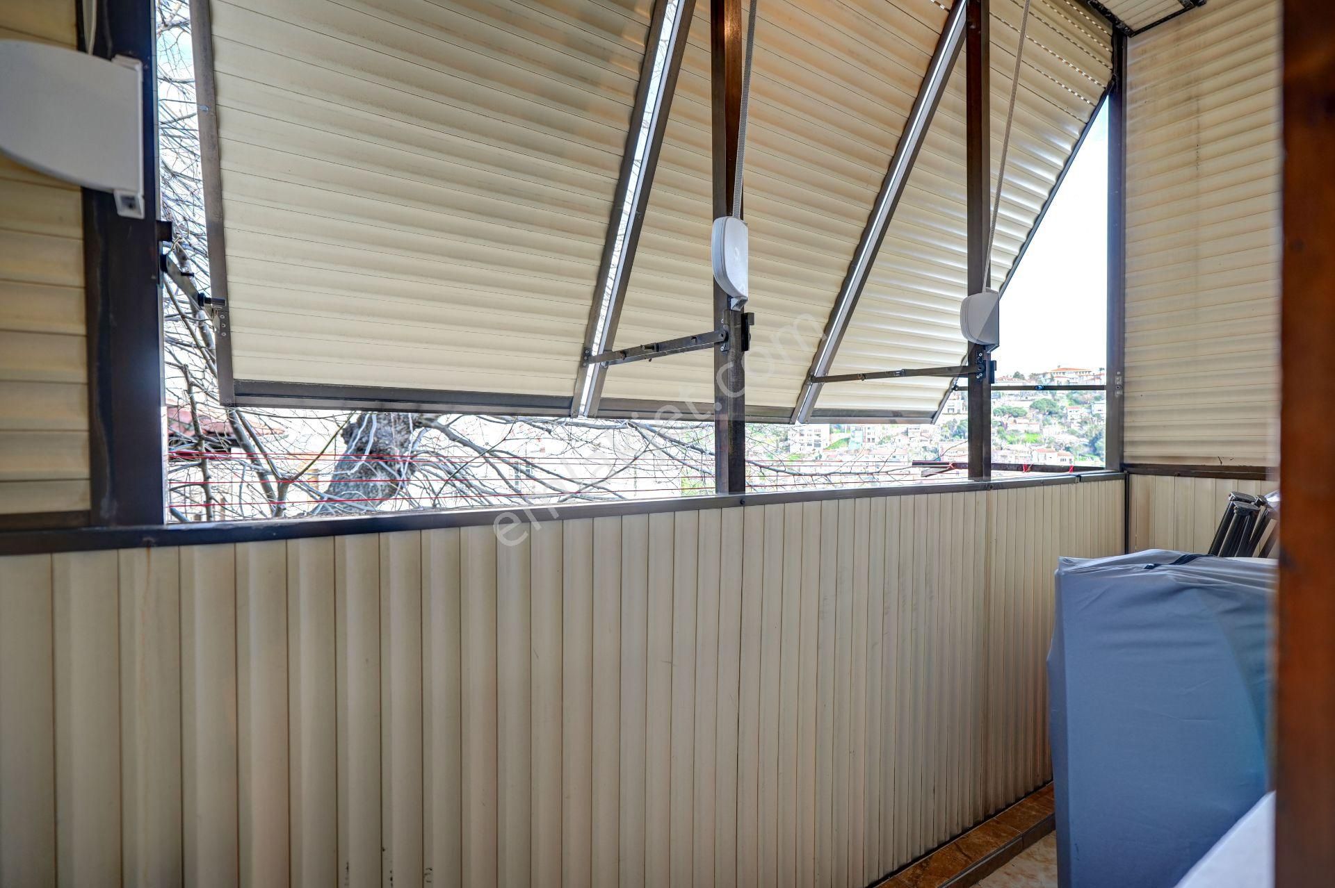 Üsküdar Kuzguncuk 'da Boğaz Ve Doğa Manzaralı Satılık 2+1 Daire - Görsel 26