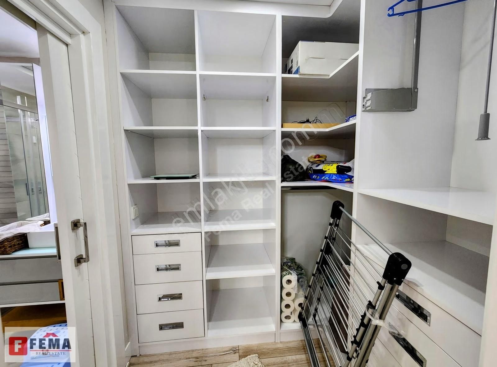 Lüks Donanımlı Sitede Satılık 4+1 Rezidans - For Sale - Görsel 6