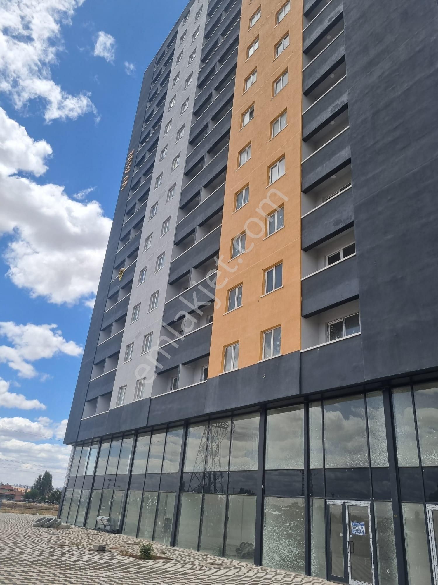 Havalimanı Ve Üniversite Arasında 1+1 Sıfır Yatırımlık Daire - Görsel 2