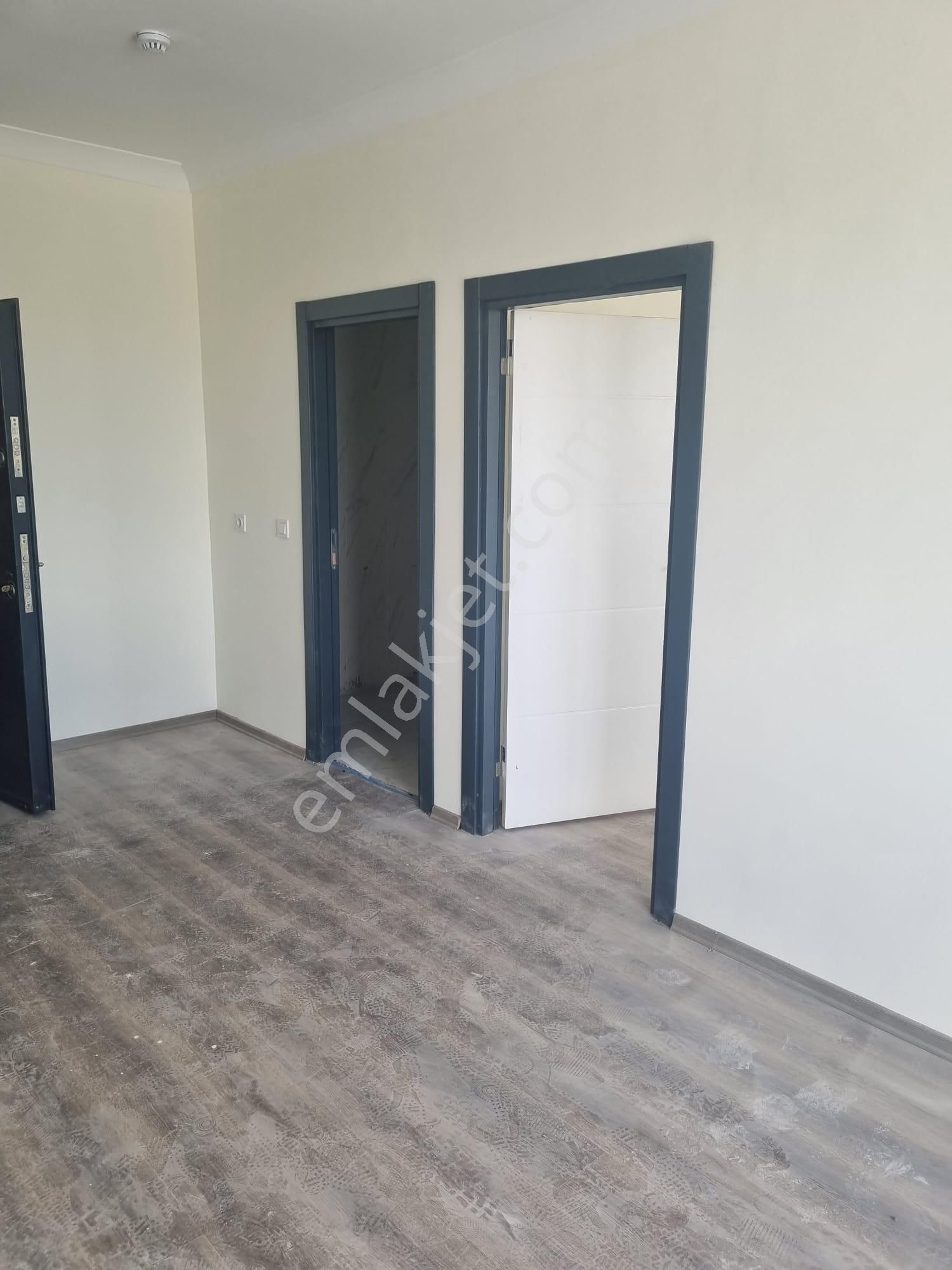 Havalimanı Ve Üniversite Arasında 1+1 Sıfır Yatırımlık Daire - Görsel 12