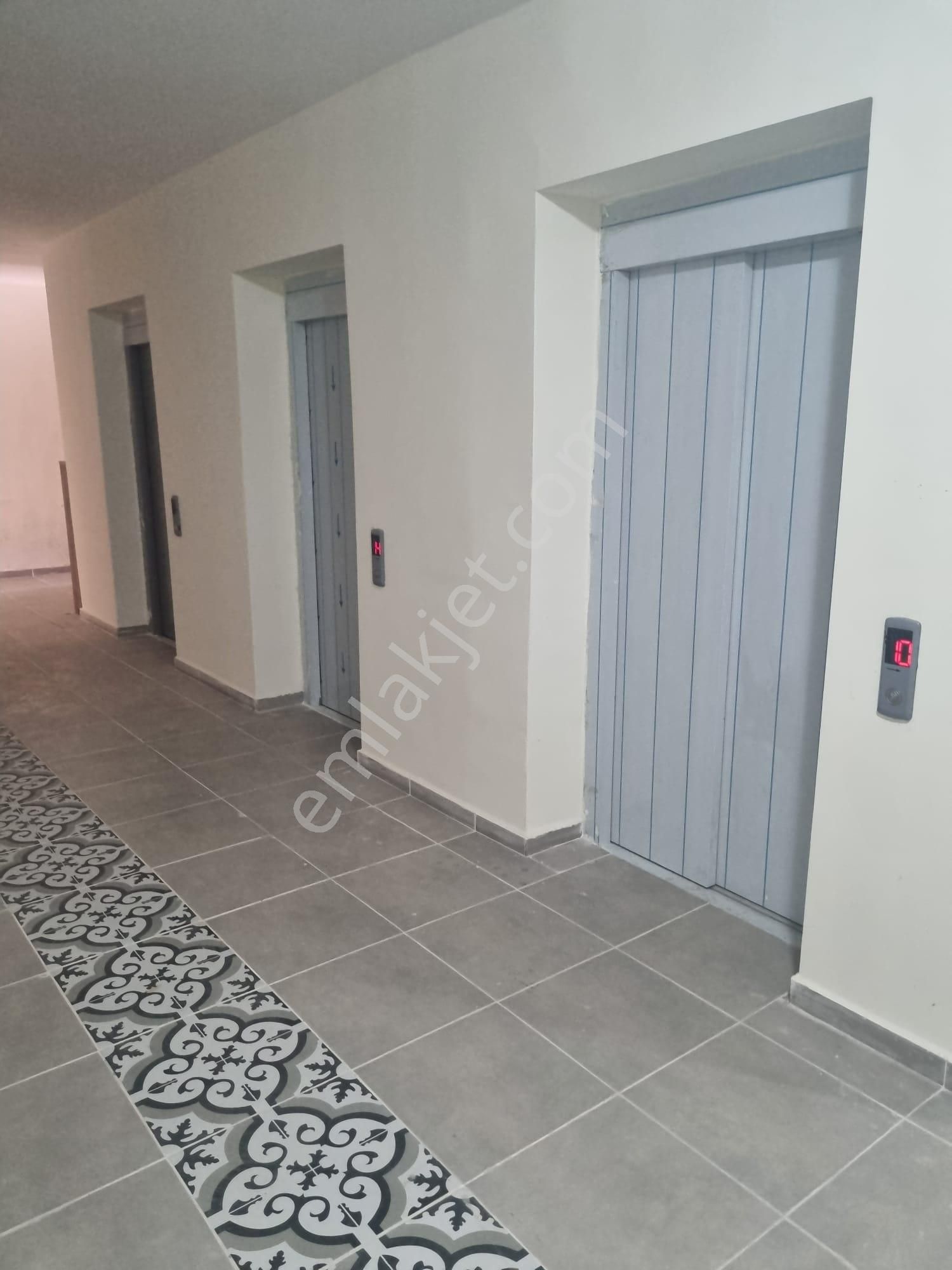 Havalimanı Ve Üniversite Arasında 1+1 Sıfır Yatırımlık Daire - Görsel 8