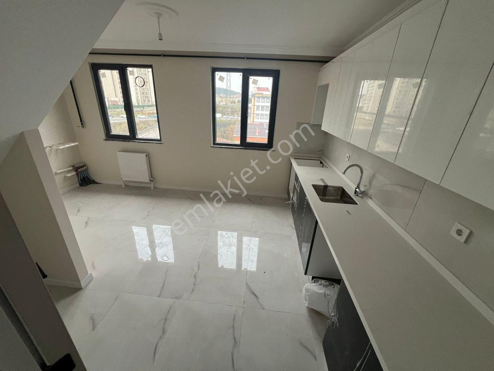 Sancaktepe Fatih Mahallesinde Satılık 4+1 Dubleks Daire - Görsel 34