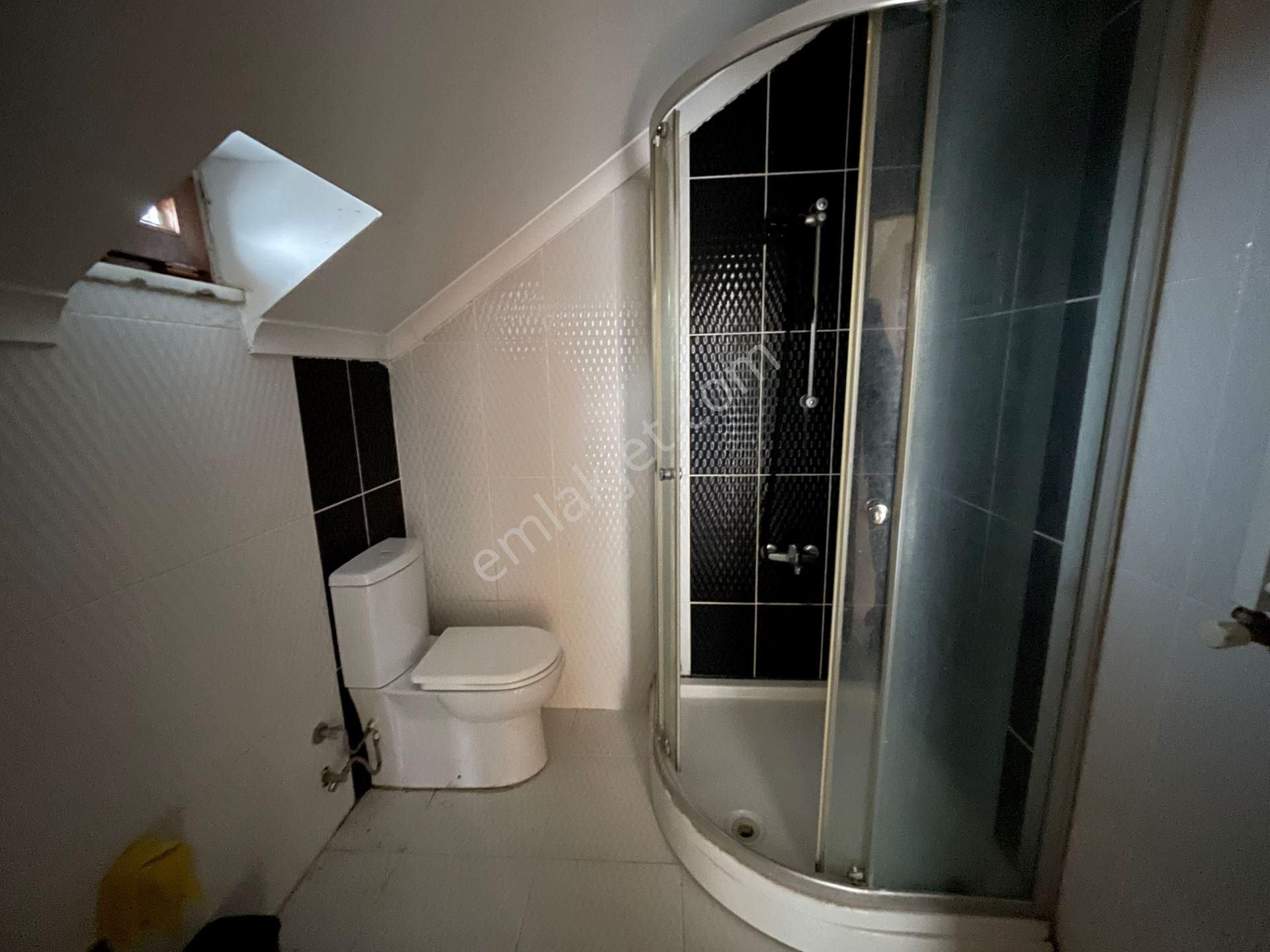 Kayışdağı Mah. 7tepe Üni. Yürüme Mesfsnd Manzaralı Çatı Katı 1+1 - Görsel 18