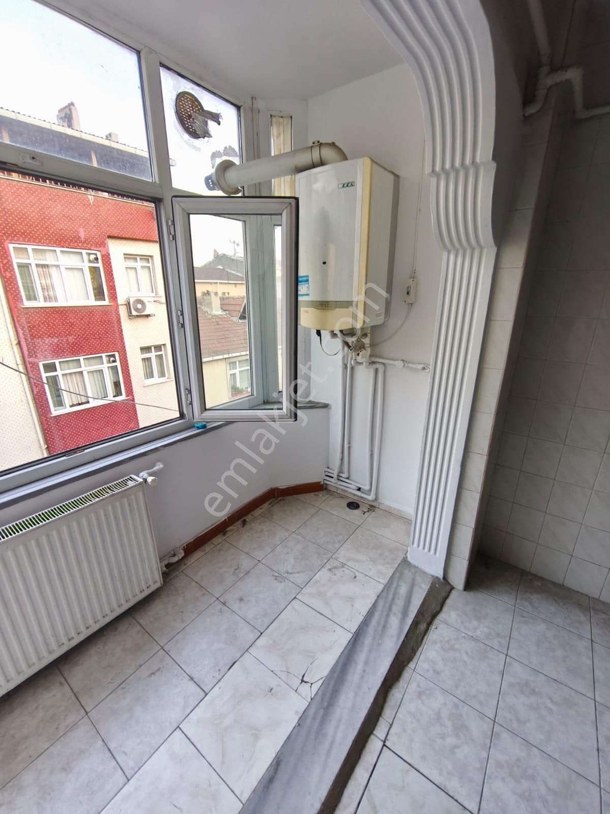 Cebeci Mah.ali Cevat Okulu Yan Sokağı 115 M2 Daire 2+1 Kiralık - Görsel 7