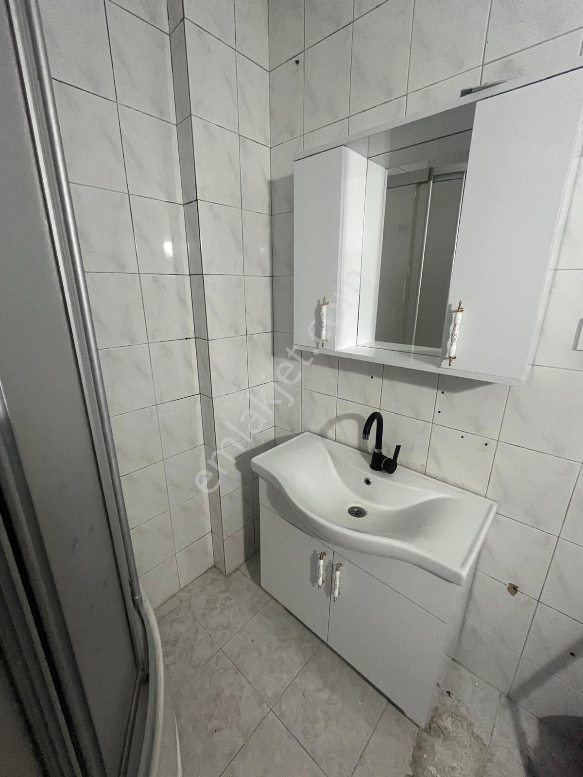 Cebeci Mah.ali Cevat Okulu Yan Sokağı 115 M2 Daire 2+1 Kiralık - Görsel 10