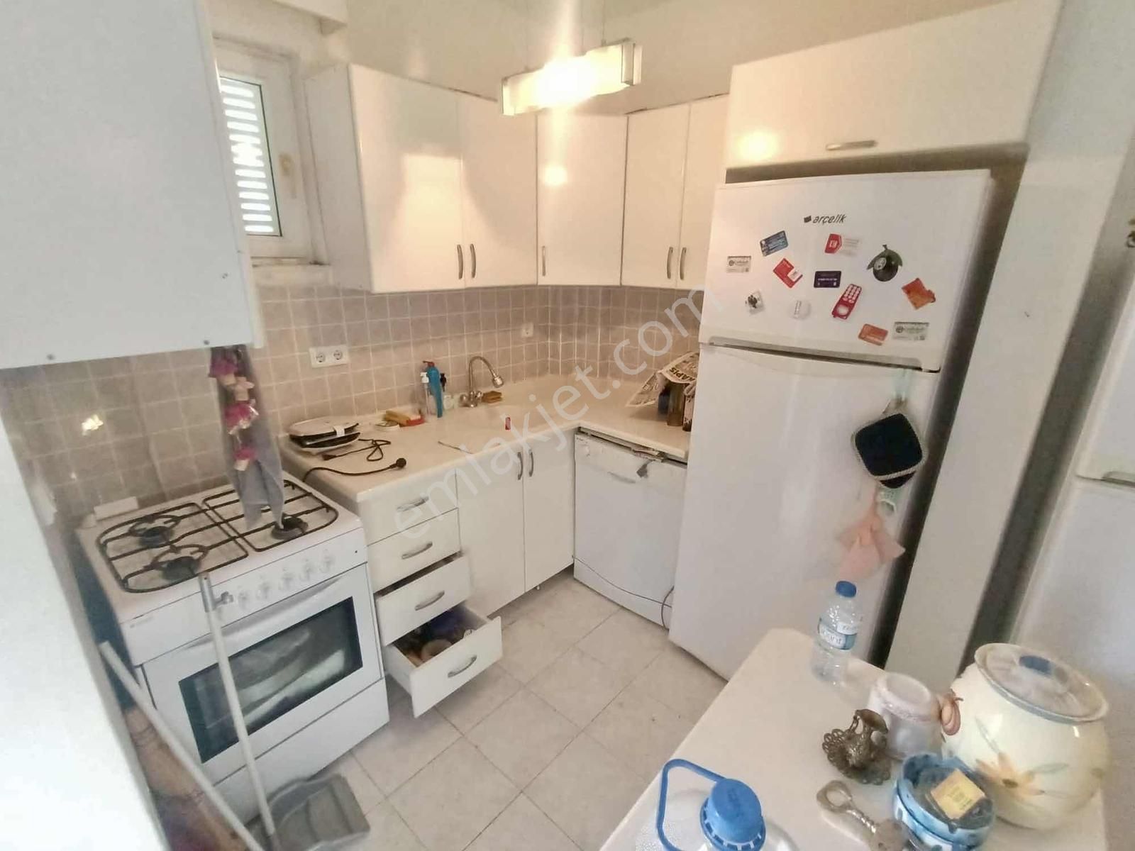 Kuşadası Davutlar'da Havuzlu Sitede Satılık 4+1 Tripleks Yazlık - Görsel 2