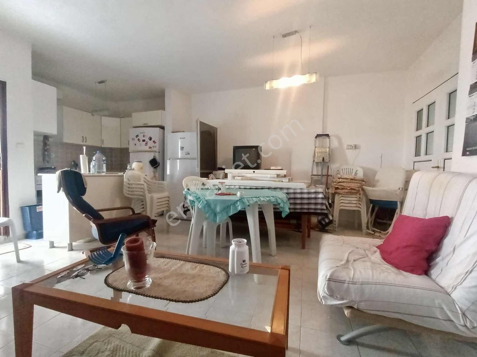 Kuşadası Davutlar'da Havuzlu Sitede Satılık 4+1 Tripleks Yazlık - Görsel 16