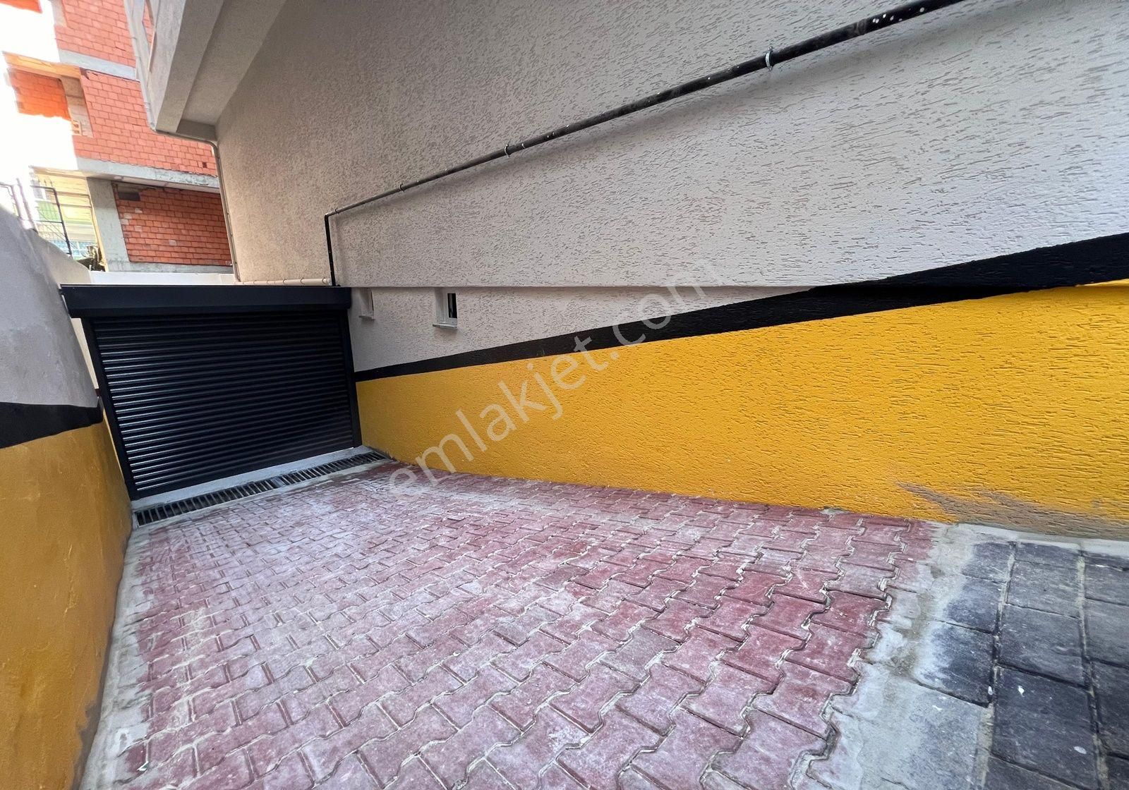 Weal World' Den Metrobüs Yakını, K.otoparklı, Yeni Binada, Ön Cephe, Lüks Dubleks ... - Görsel 23