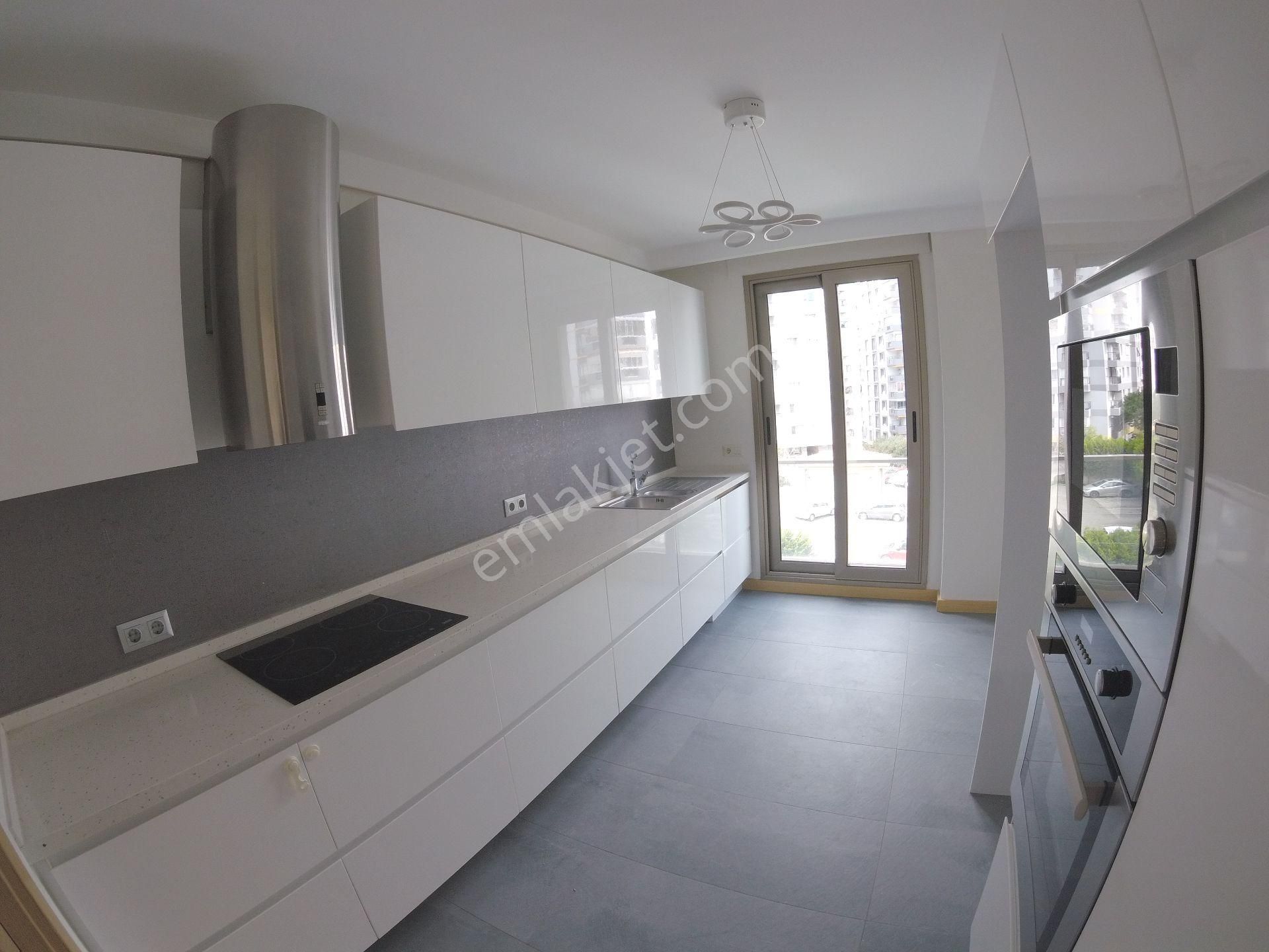 Narlıderede Kiralık Lüx Daire 3+1 Rezidans Deniz Manzaralı Opark - Görsel 5