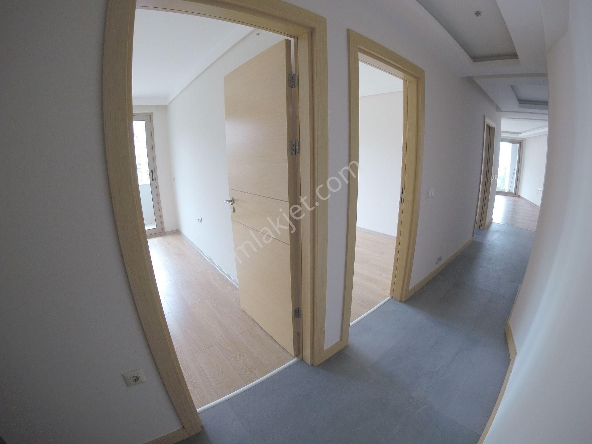 Narlıderede Kiralık Lüx Daire 3+1 Rezidans Deniz Manzaralı Opark - Görsel 28