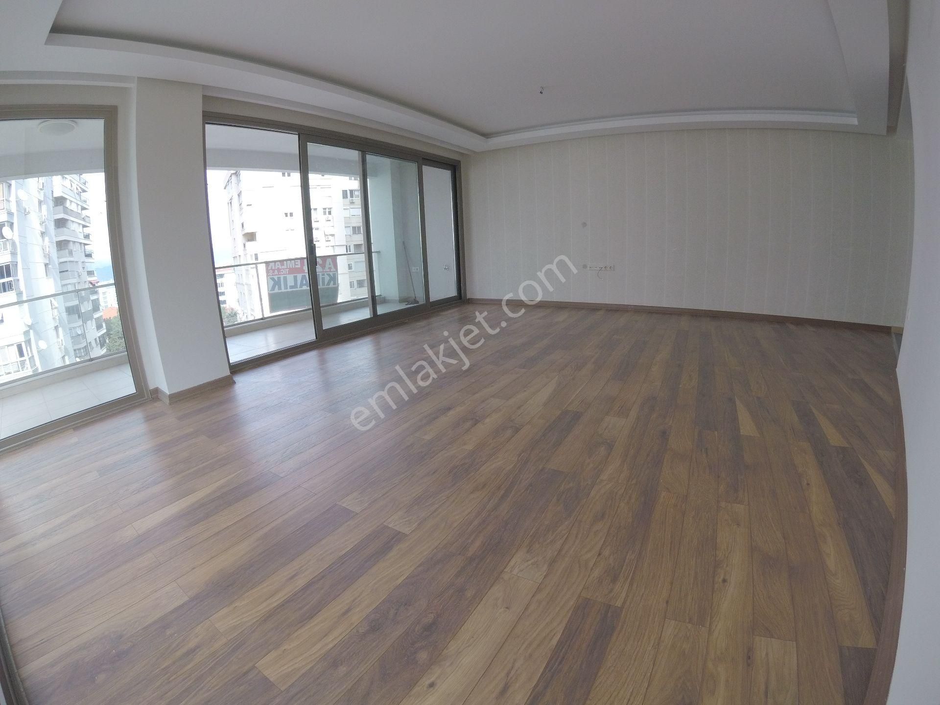 Narlıderede Kiralık Lüx Daire 3+1 Rezidans Deniz Manzaralı Opark - Görsel 3