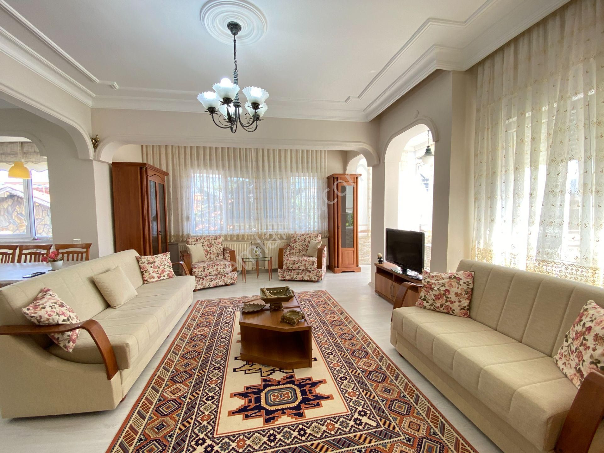 Alanya Kale Yamacında Eşyalı 2+1 Kiralık Daire - Görsel 8